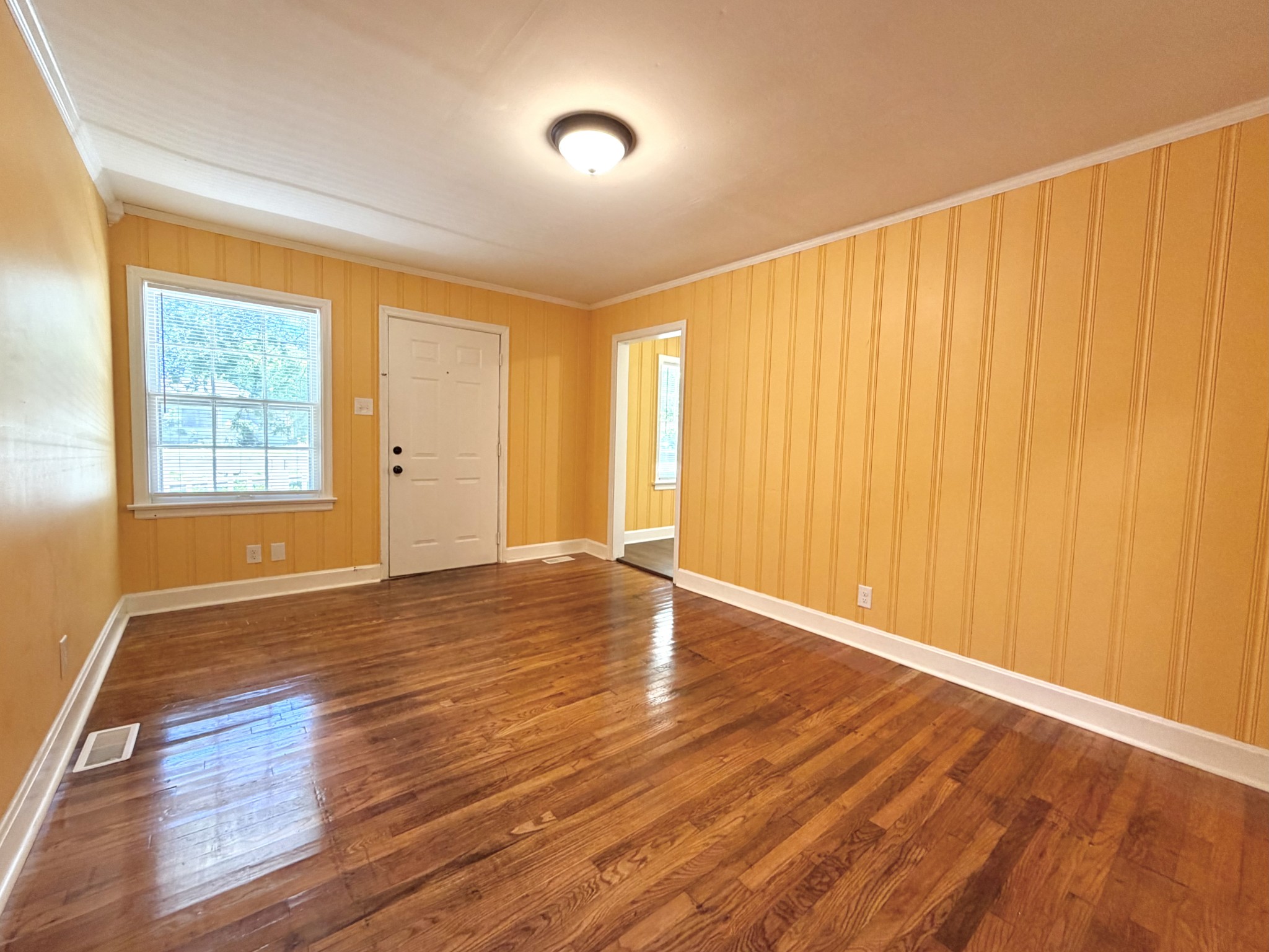 857 Greenwood Avenue Clarksville TN 37040