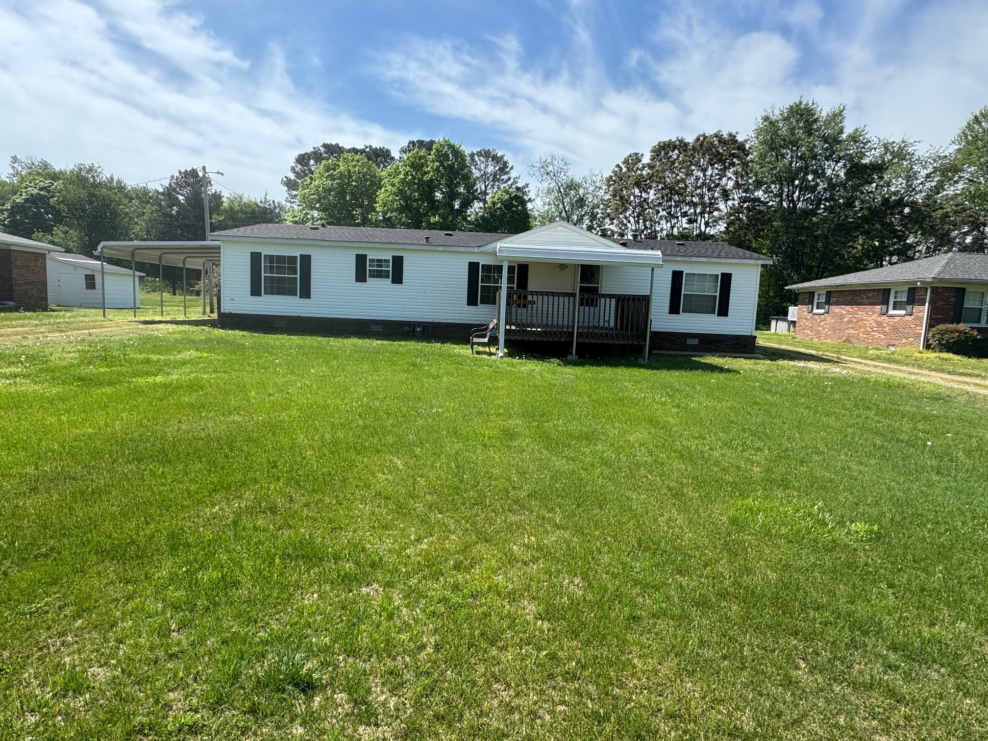 Big Sandy TN, 187 Dyke Street E
