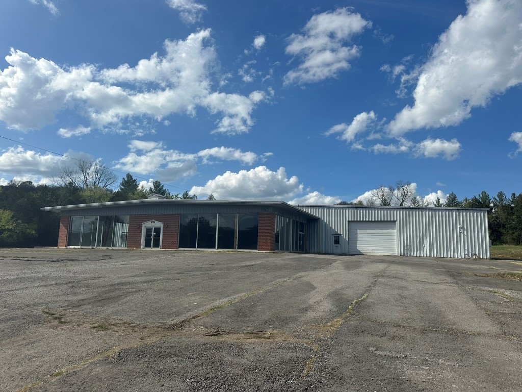 1662 Murfreesboro Road Woodbury TN 37190