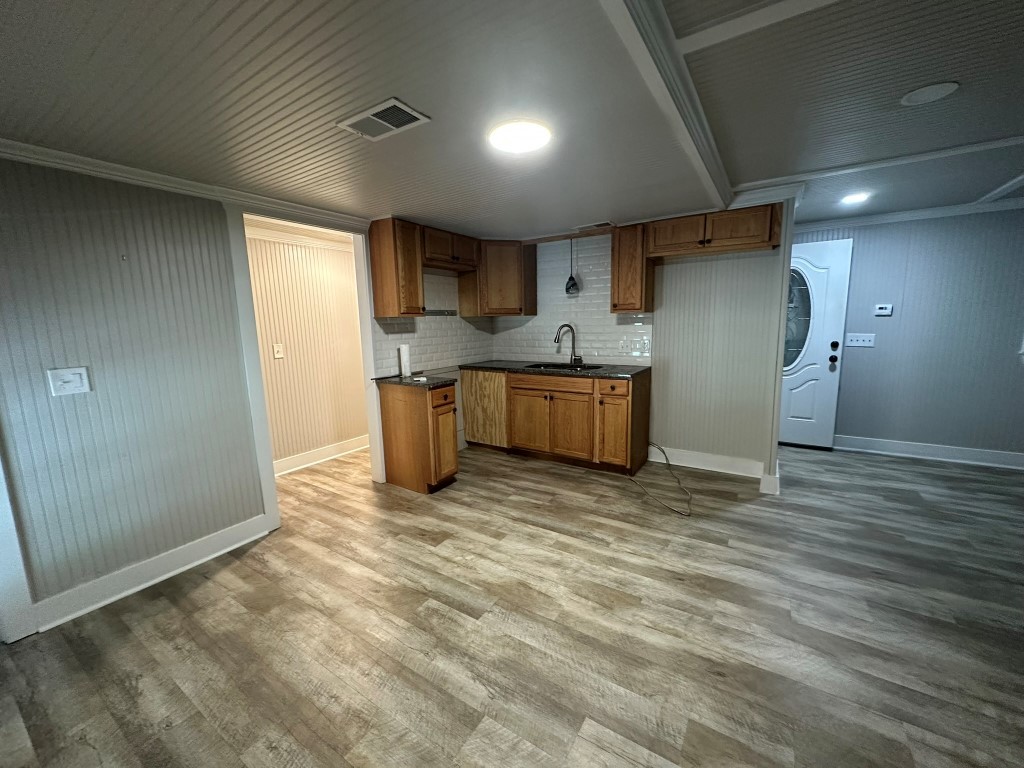 1662 Murfreesboro Road Woodbury TN 37190