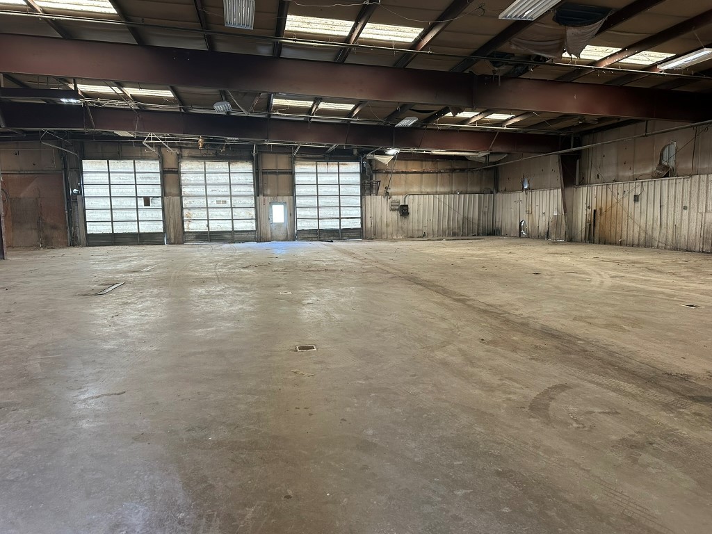 1662 Murfreesboro Road Woodbury TN 37190