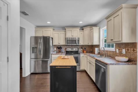 211 Williamsburg Circle Tullahoma TN 37388