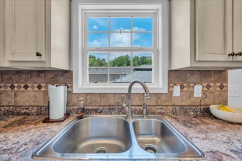 211 Williamsburg Circle Tullahoma TN 37388