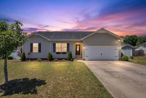 211 Williamsburg Circle Tullahoma TN 37388