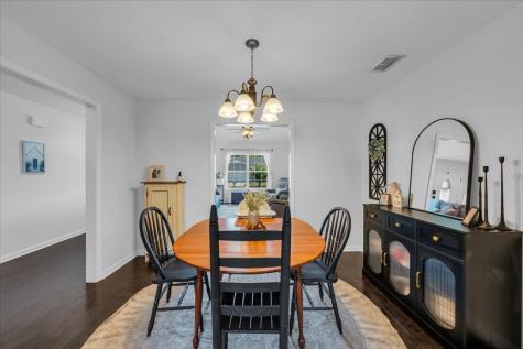211 Williamsburg Circle Tullahoma TN 37388