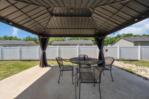 211 Williamsburg Circle Tullahoma TN 37388