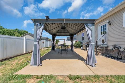211 Williamsburg Circle Tullahoma TN 37388