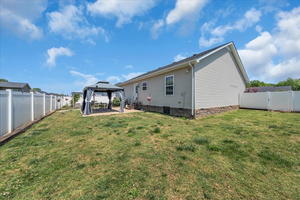 211 Williamsburg Circle Tullahoma TN 37388