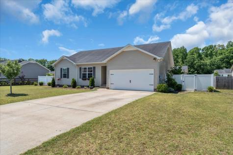 211 Williamsburg Circle Tullahoma TN 37388