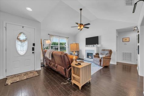 211 Williamsburg Circle Tullahoma TN 37388