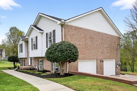 1300 Bluebonnet Drive Clarksville TN 37042