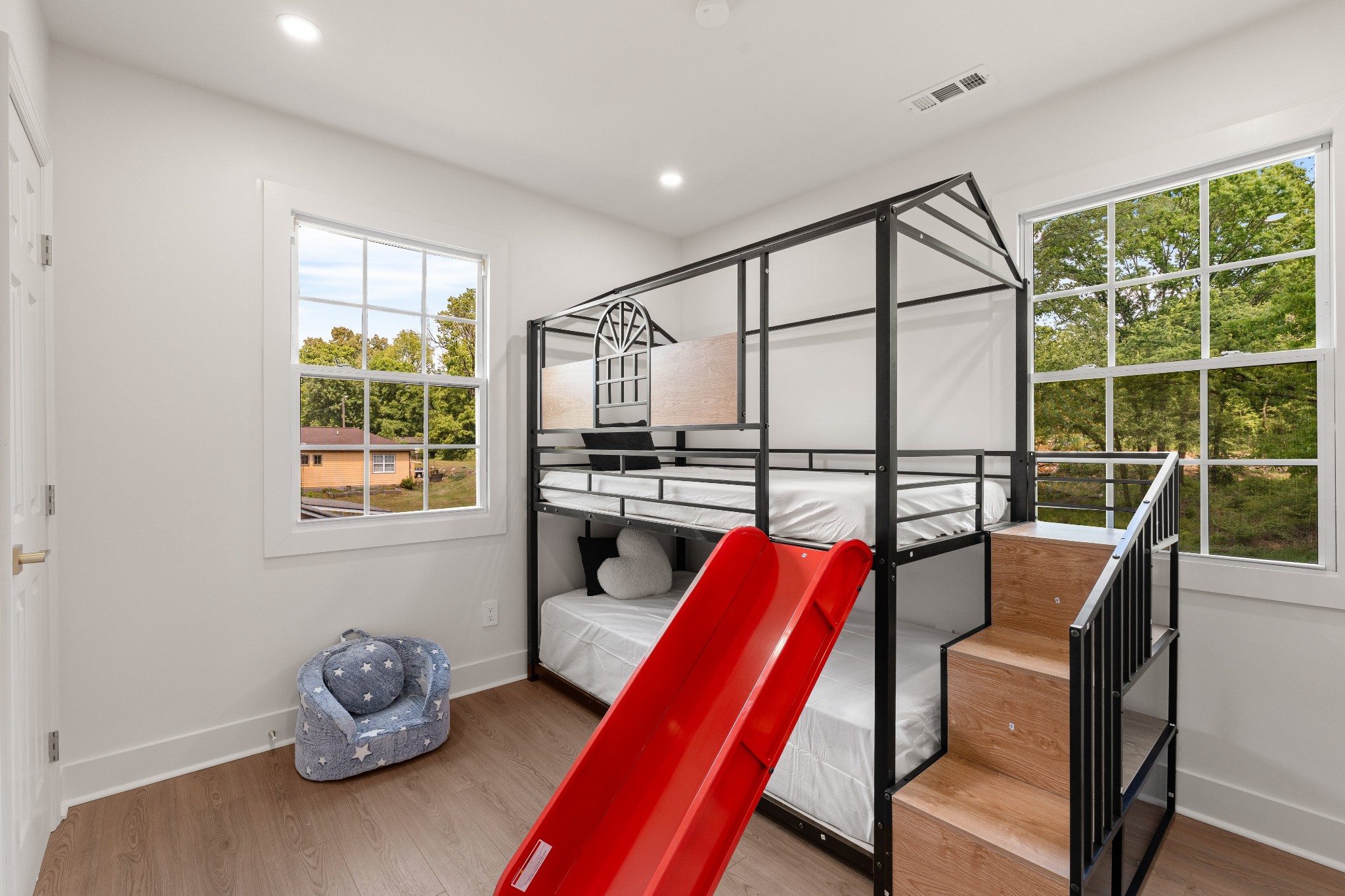 515 Catalina Drive Nashville TN 37217
