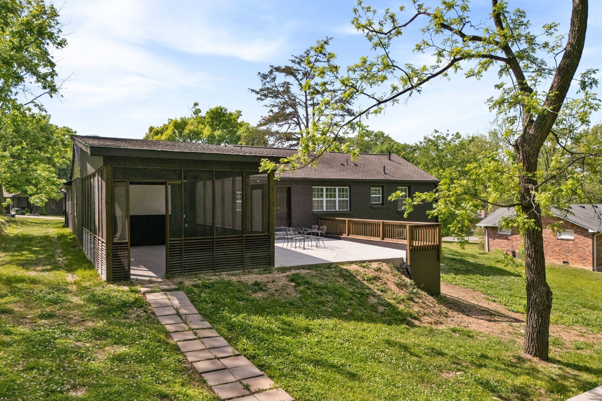 515 Catalina Drive Nashville TN 37217