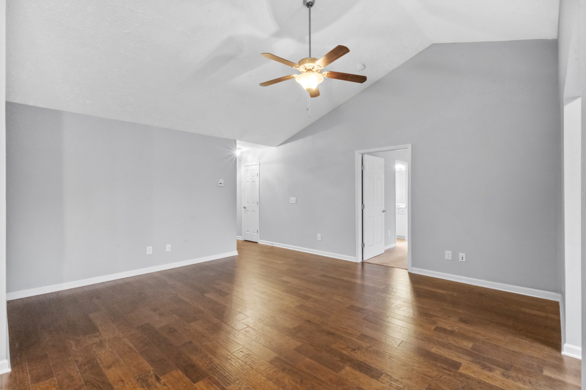 395 Devon Chase Hill Gallatin TN 37066