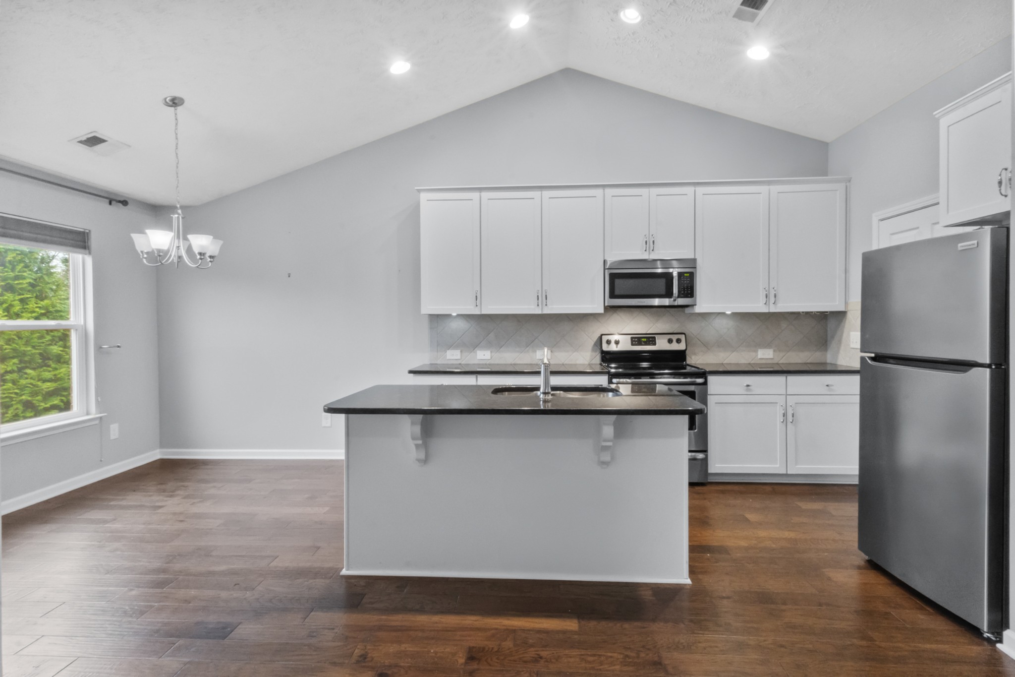 395 Devon Chase Hill Gallatin TN 37066