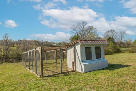 12328 Lascassas Pike Milton TN 37118