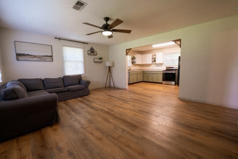 8247 Pinewood Road Nunnelly TN 37137