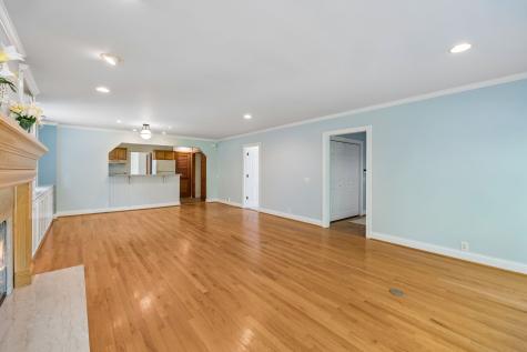 2115 Natchez Trace Nashville TN 37212