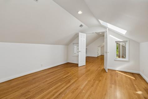 2115 Natchez Trace Nashville TN 37212