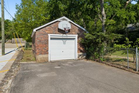 2115 Natchez Trace Nashville TN 37212