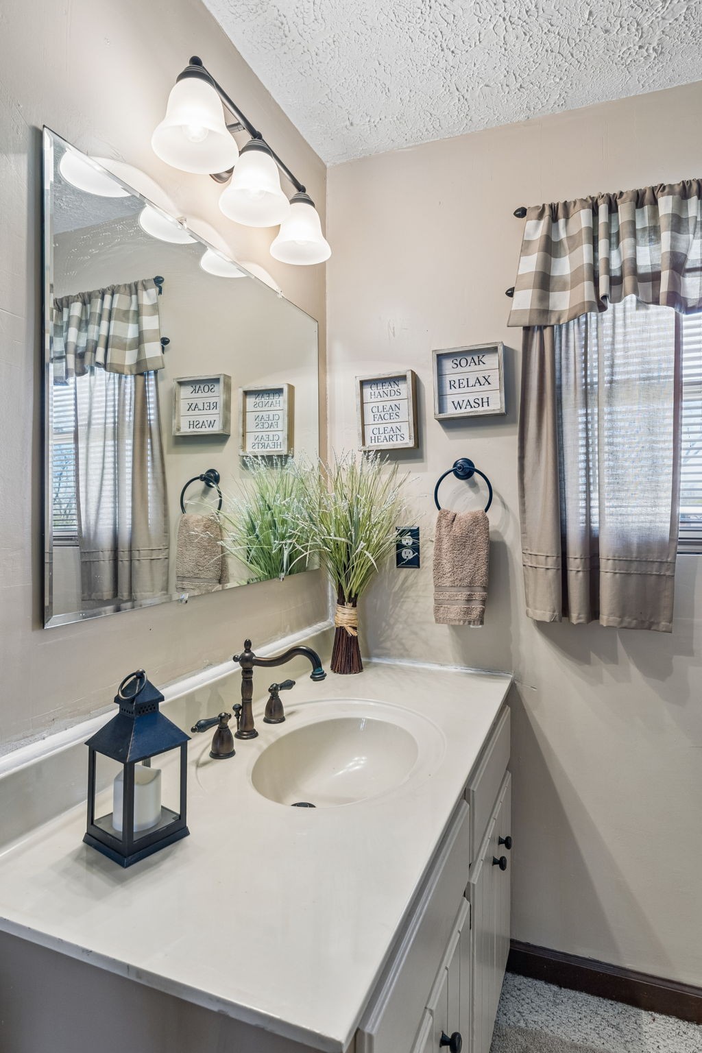 929 Lemont Drive Nashville TN 37216