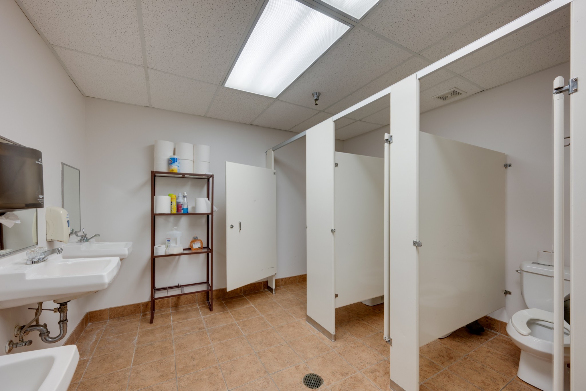 240 E Cedar Street Goodlettsville TN 37072