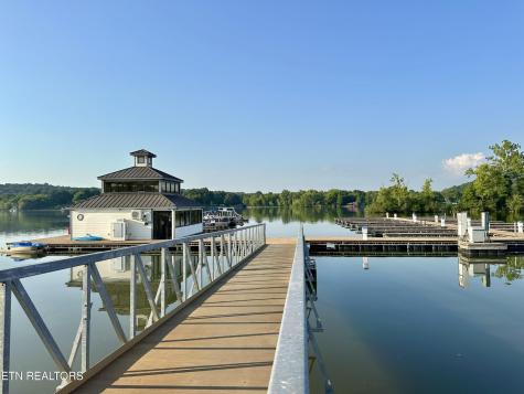 551 Firefly Drive Loudon TN 37774