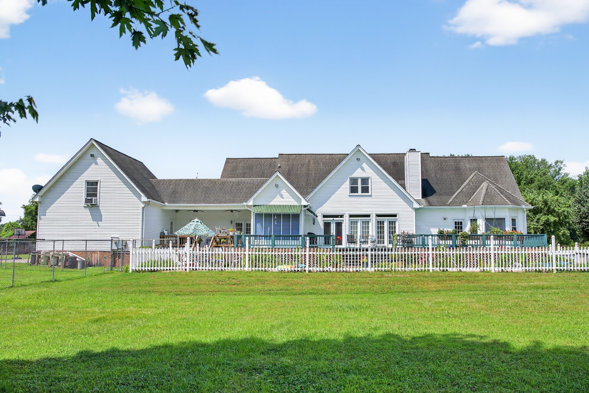 2236 New Hope Road Hendersonville TN 37075