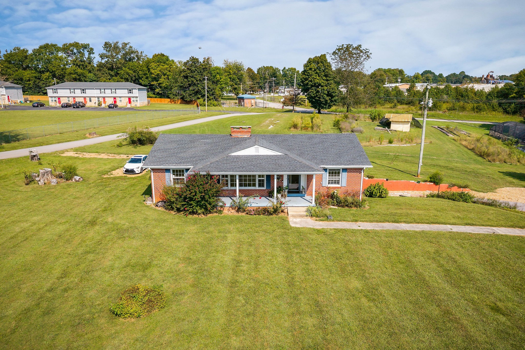 5048 Manchester Highway Morrison TN 37357
