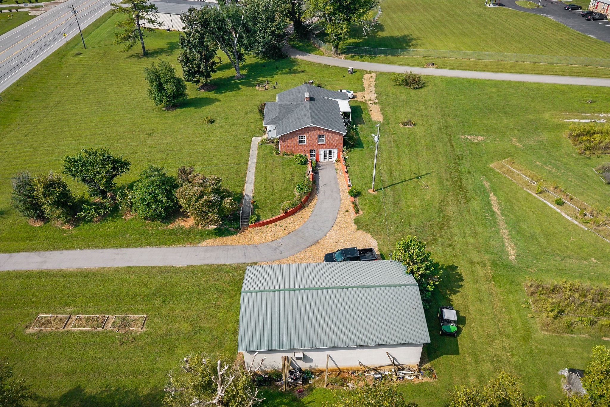 5048 Manchester Highway Morrison TN 37357