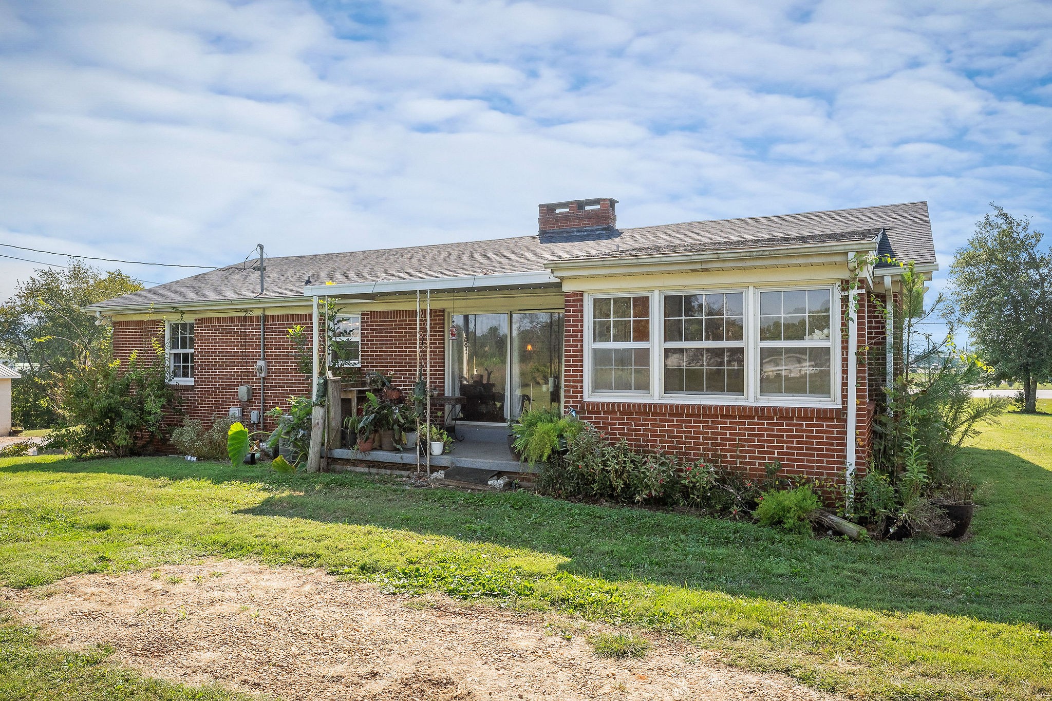 5048 Manchester Highway Morrison TN 37357