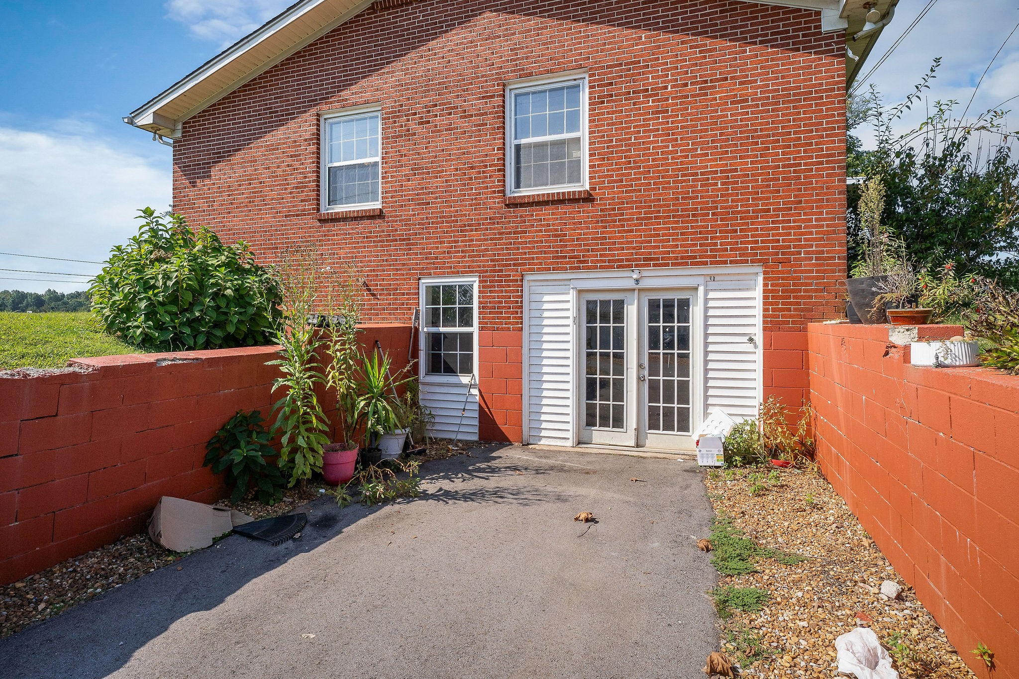 5048 Manchester Highway Morrison TN 37357