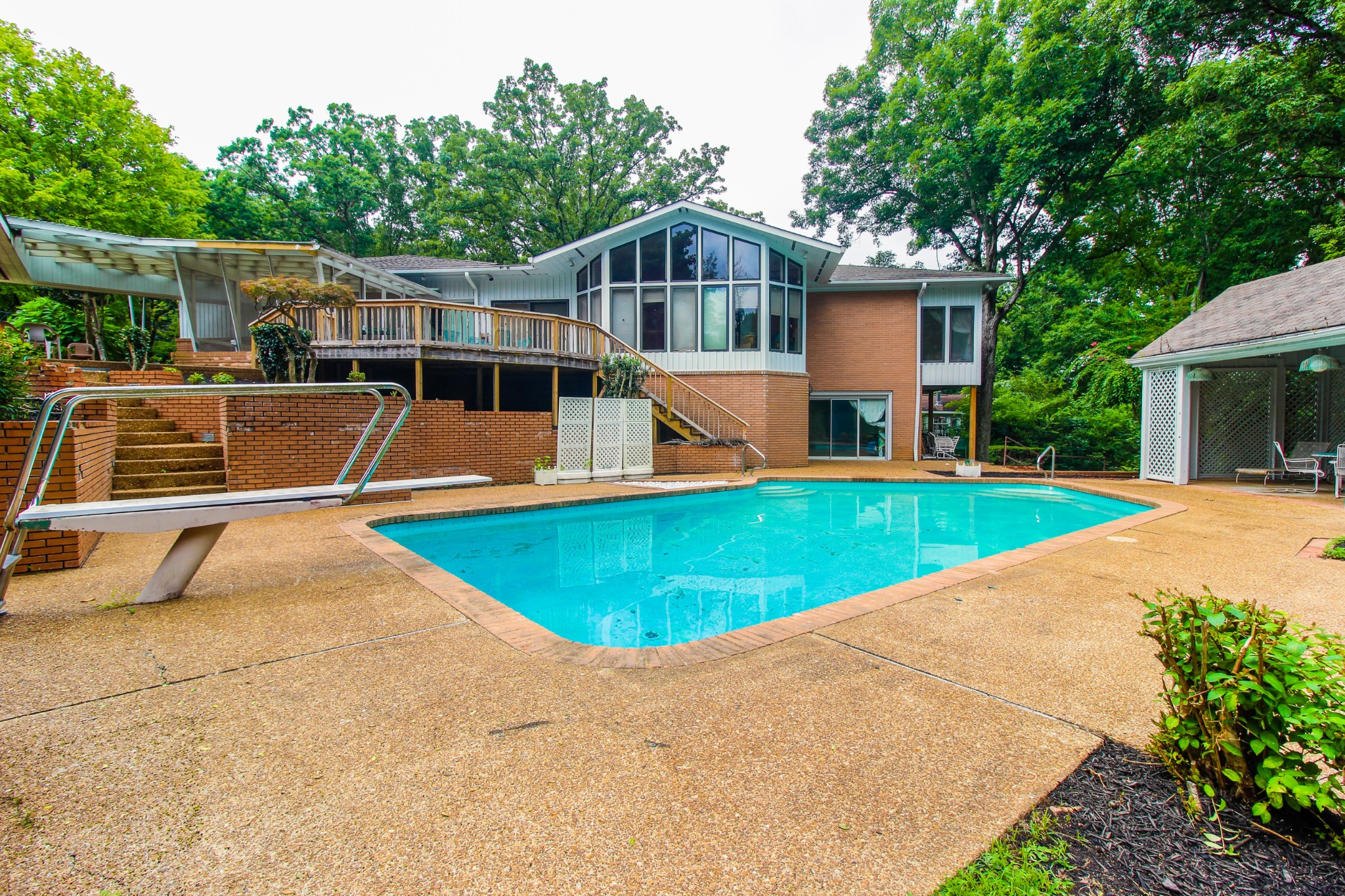205 Hillwood Drive Waverly TN 37185