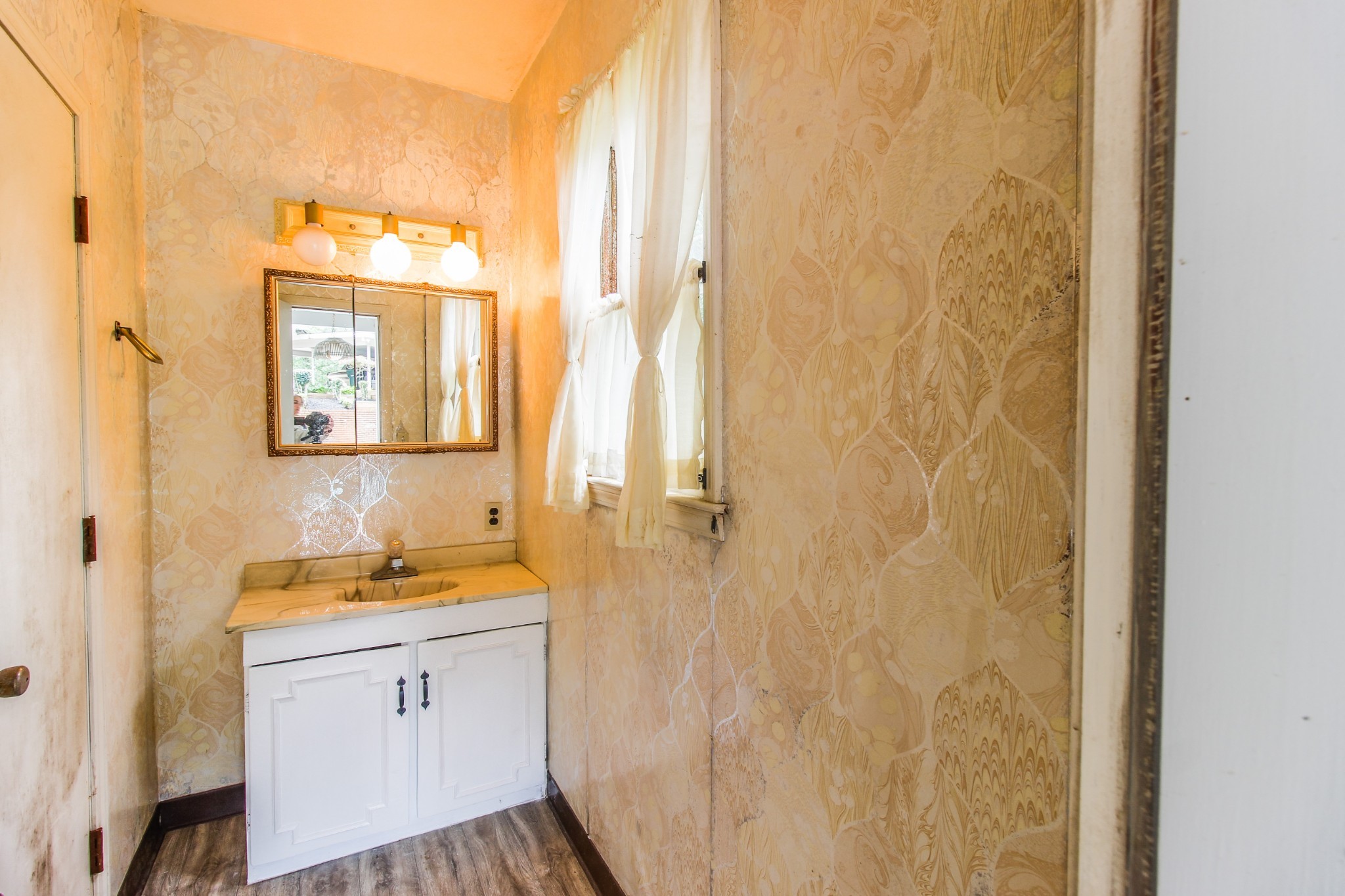 205 Hillwood Drive Waverly TN 37185