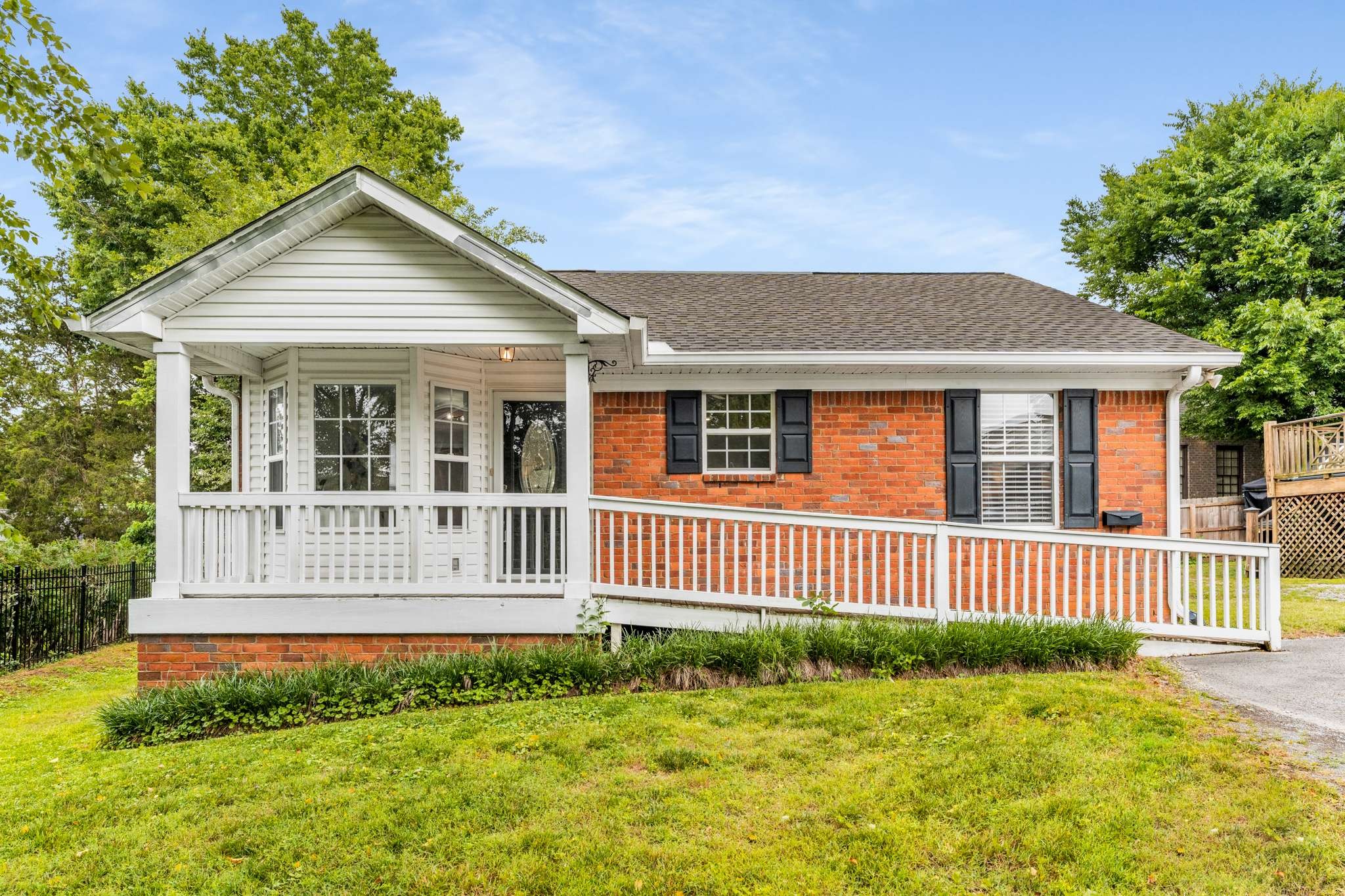 2418 Abbott Martin Road Nashville TN 37215