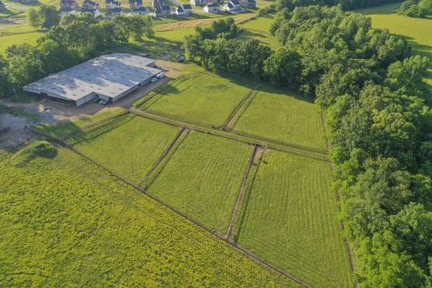 6330 Cox Road Arrington TN 37014