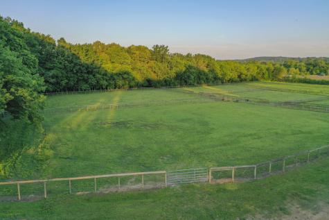 6330 Cox Road Arrington TN 37014