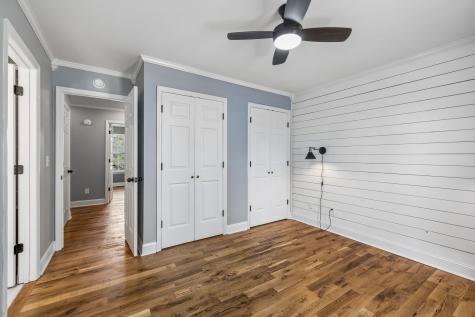 105 White Oak Drive Dickson TN 37055