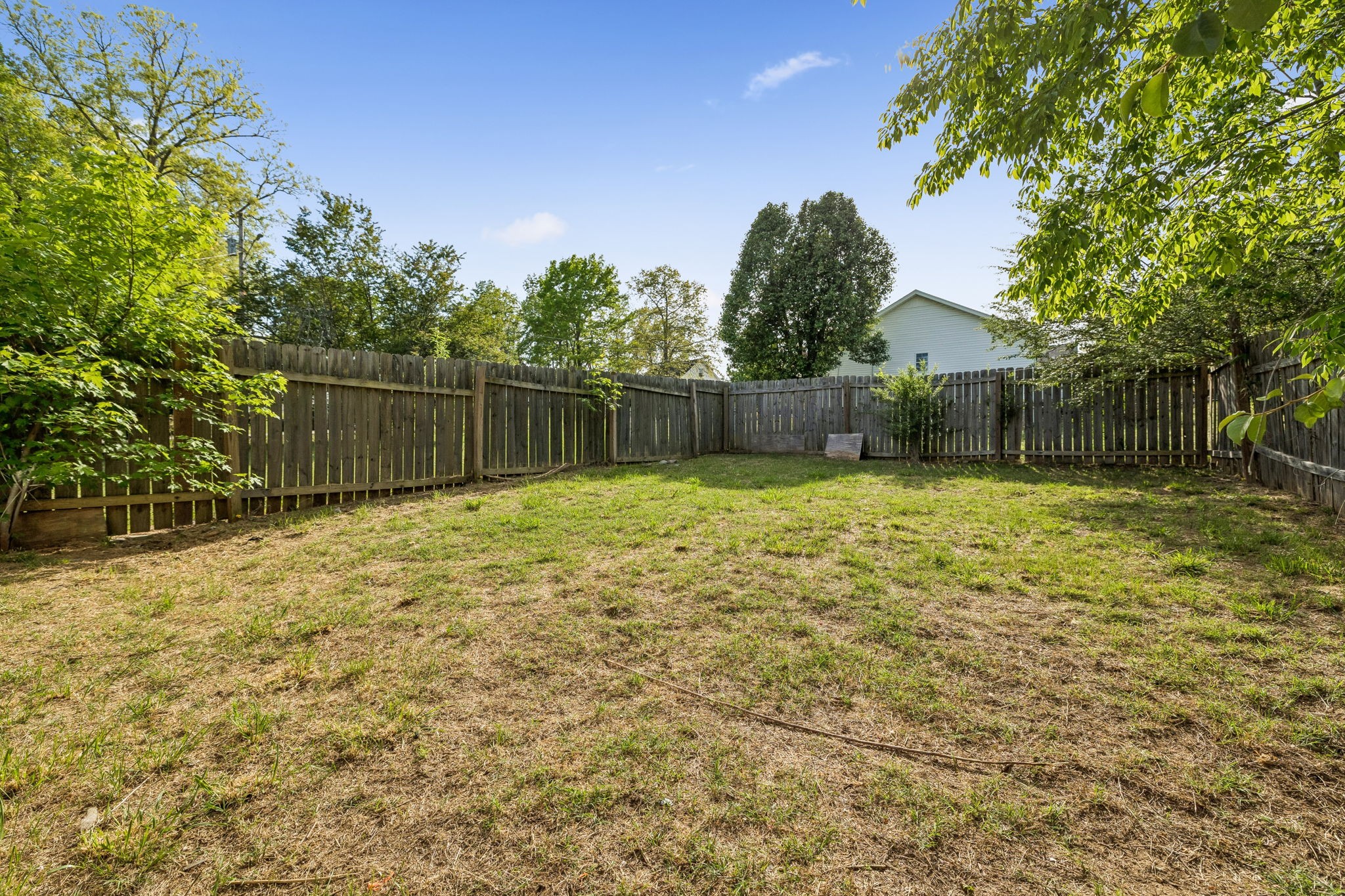 105 White Oak Drive Dickson TN 37055