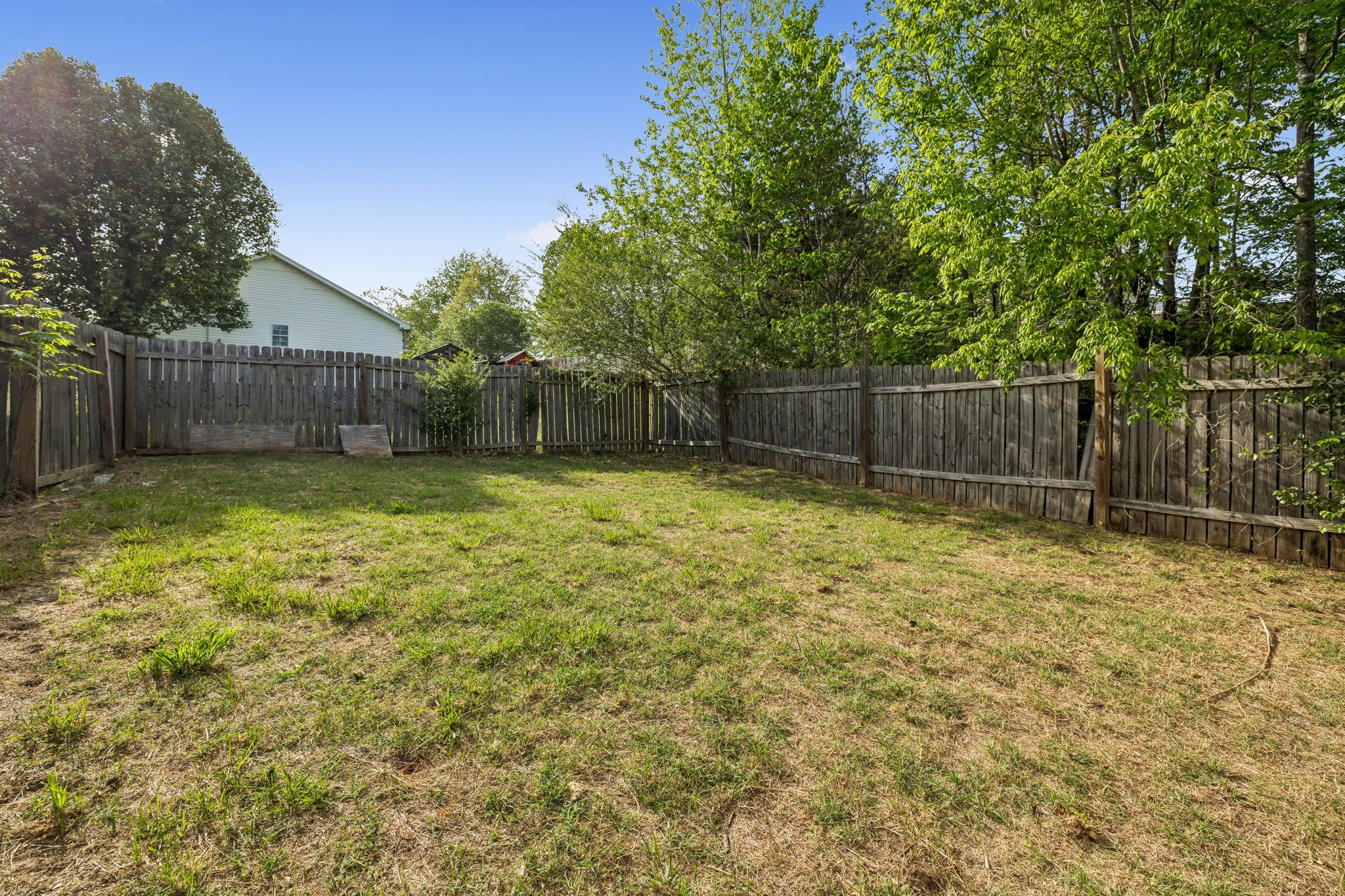105 White Oak Drive Dickson TN 37055