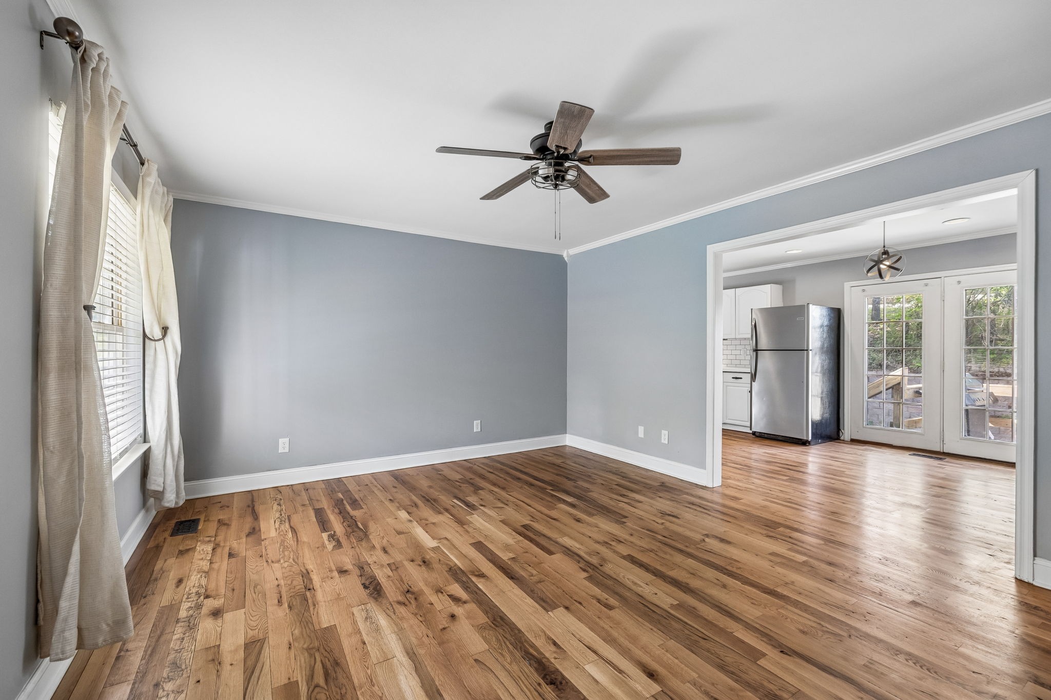 105 White Oak Drive Dickson TN 37055