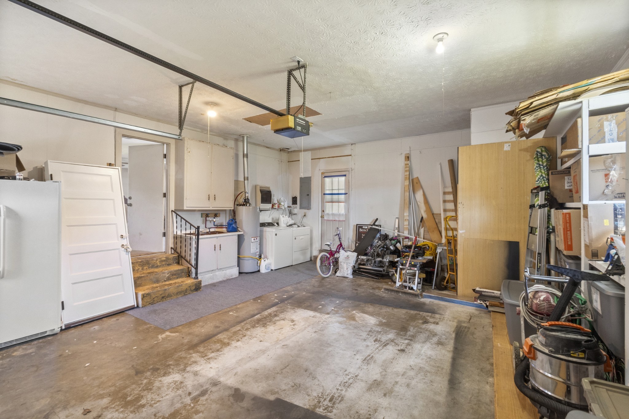 840 S Broadway Street Portland TN 37148