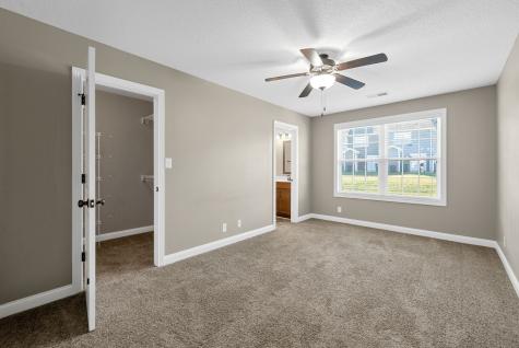 352 Sam Houston Circle Clarksville TN 37040