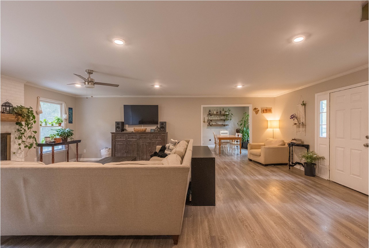 210 Elliott Court Columbia TN 38401