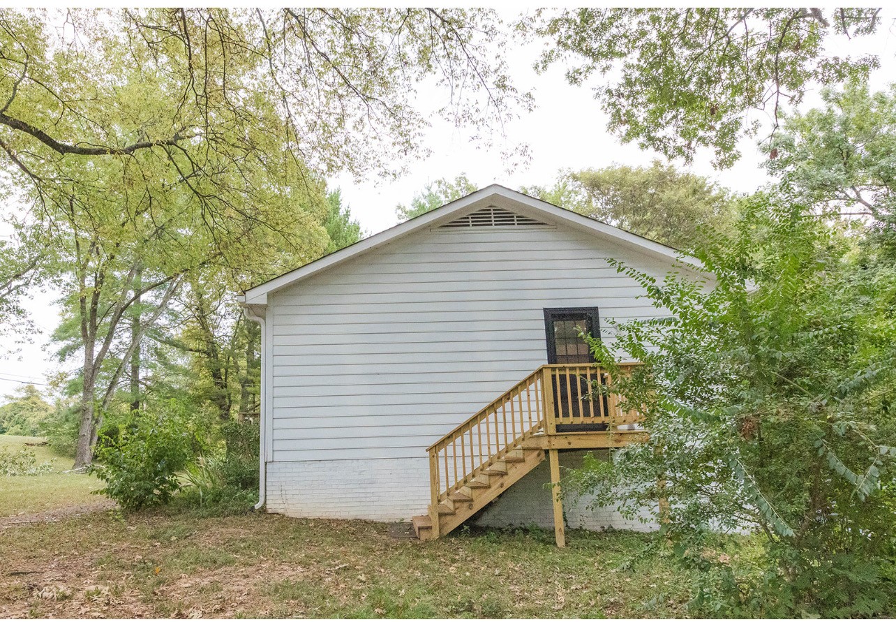 210 Elliott Court Columbia TN 38401