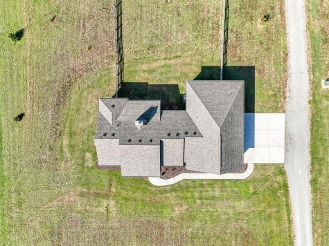 2214 Zion Road Columbia TN 38401
