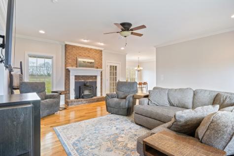 2214 Zion Road Columbia TN 38401