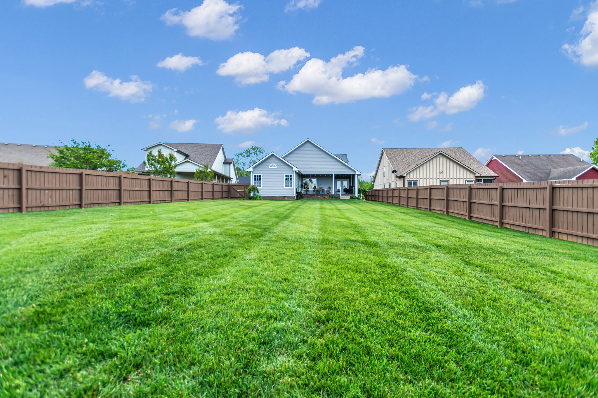 2206 Fairfax Drive Clarksville TN 37043