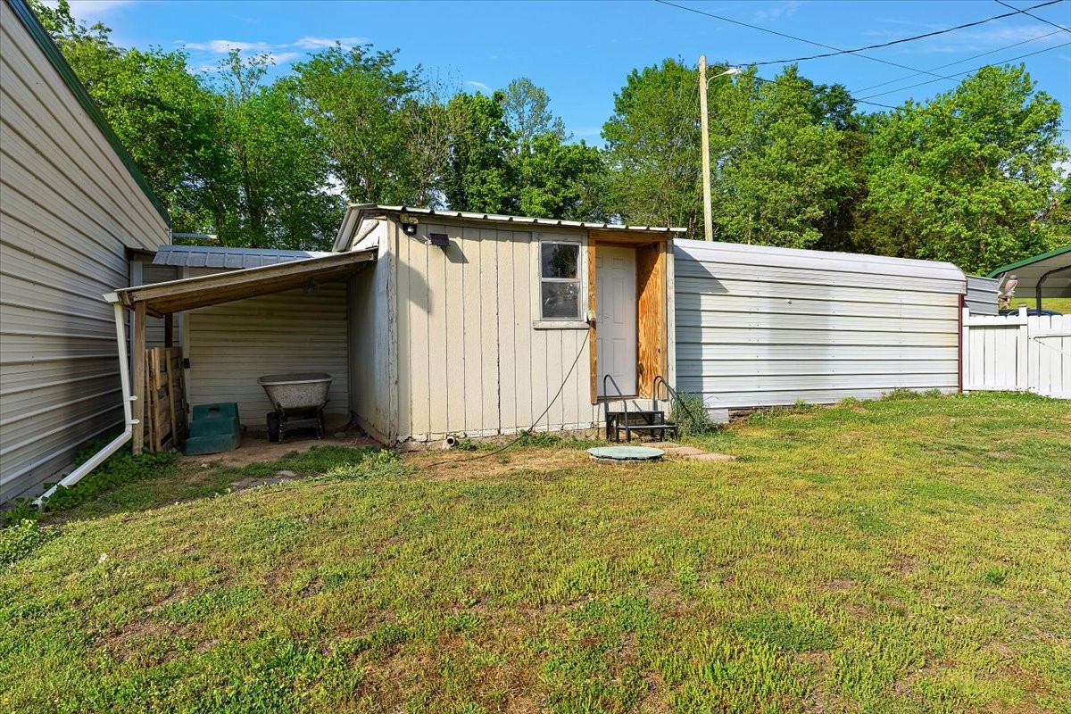 521 Hiwassee Road Lebanon TN 37087