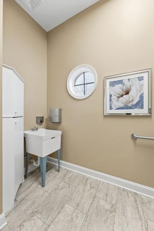 311 S Royal Oaks Boulevard Franklin TN 37064